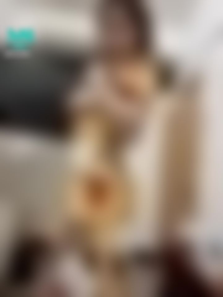l******i : 有沒有旗袍控💯不解可惜的佛心😳低鑽滿足你的感官刺激💕趕快來嘛🥰
#旗袍 #脫掉 #露腿 #屁股 #屁屁 #搖 #變裝 #胸部 #身材 #誘惑 #露臉 #舌頭 #騷貨