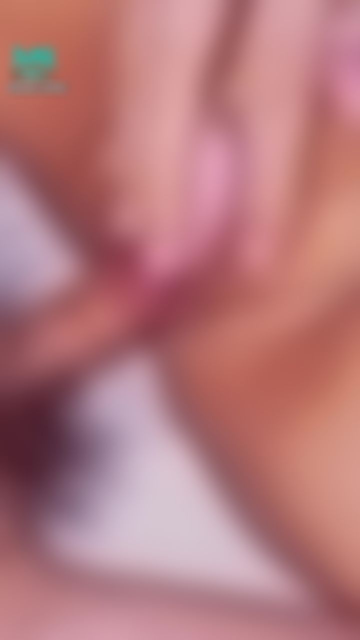 nana_loveu : 雙插的感覺真好🍆nana都濕到床單上了🙈💦💦💦