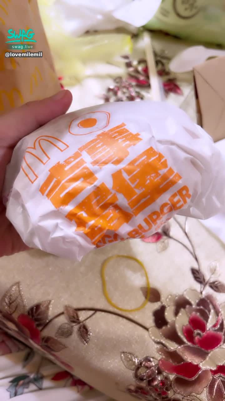 lovemilemile : 分享放縱的早餐