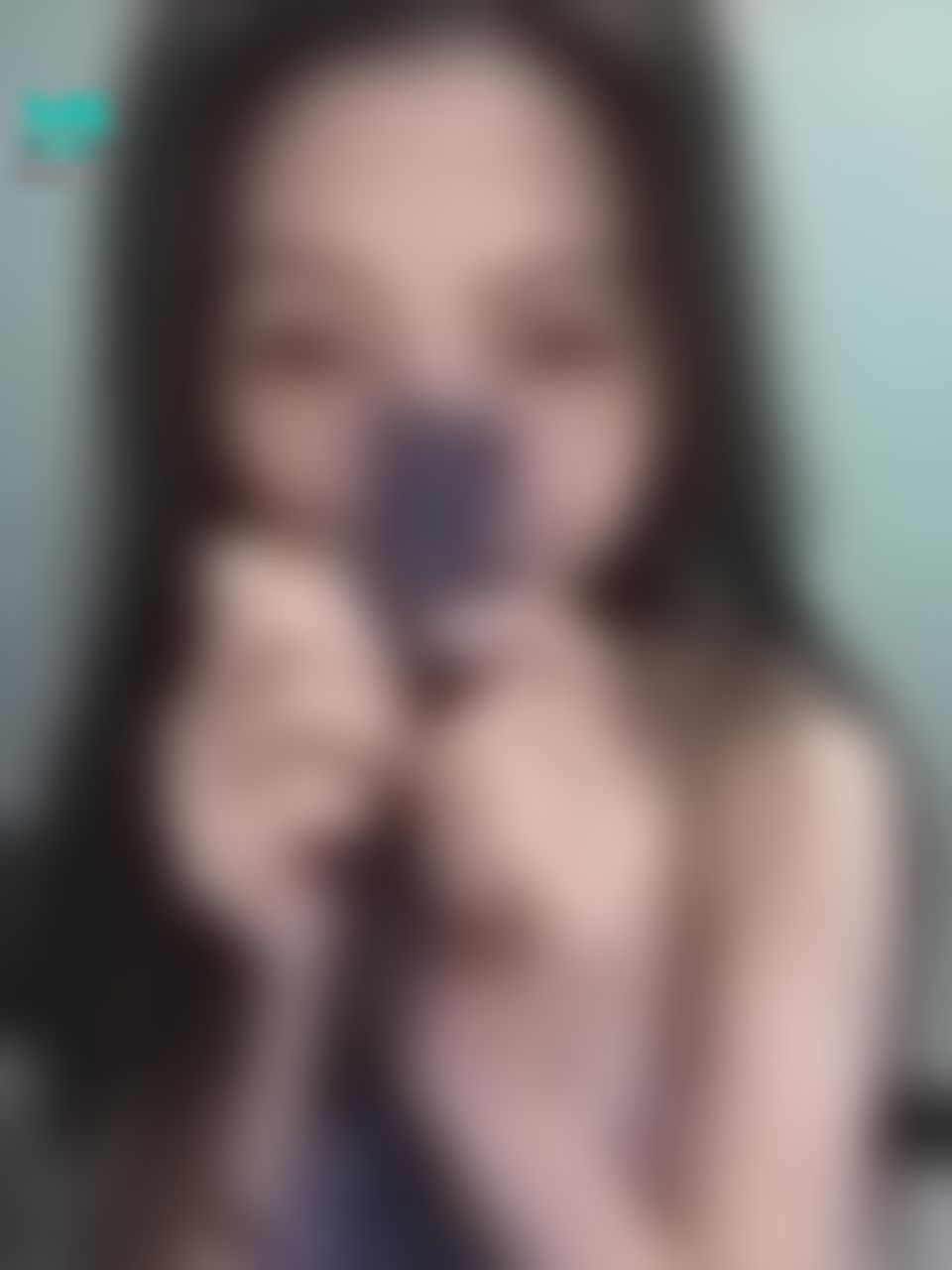 stellajs : 沒有穿內衣😈只有穿背心跟小褲褲🫦🫦原來這次內衣是兩排釦啦～～
#葡萄 #週一晚上9點直播 #奶 #誘惑 #內衣