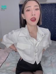 giajs : 有這樣的小秘書你會幾點回家呢😳😳😳
#禮拜一晚上10點陪我直播❤️ #陪我慶祝直播滿半年 #私訊解鎖更辣的 #性感 #sexy #奶 #騷 #吃飯約會 #giajs #然然
