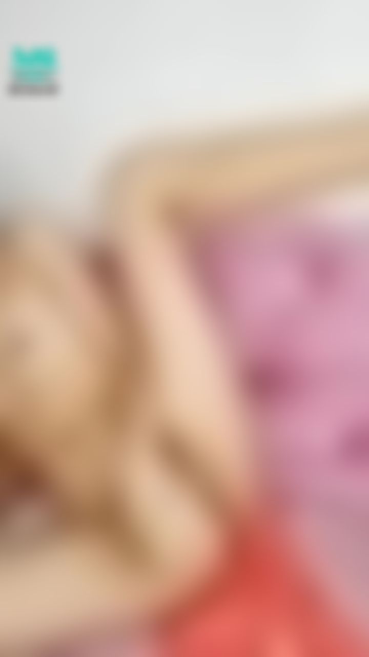 babygrol : lên định cùng em nè👅💋💋#babygrol