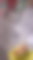 bershuka : 我剛到家,外面下著傾盆大雨☔️,高衩裙與小白鞋都濕透了⋯今天直播時說了太多話,喉嚨乾乾怪怪,先吃一包感冒藥先♥️
✅對了!這是今早直播興奮奶擠出的新鮮乳水呦‼️
做個紀念‼️😙