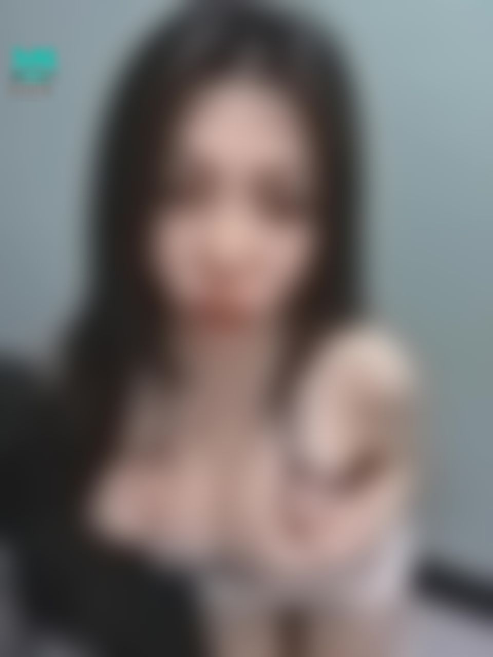 stellajs : 開播前的小福利😳想念陽光沙灘比基尼👙
這幾天一直下雨 討厭～～
#葡萄 #週三晚上9點直播