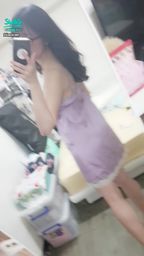 janicee : 睡衣背後的小鏤空😈
輕薄的緞面睡衣🌹
深V蕾絲的領口⭐
silky💗
#長髮 #黑髮 #貼身 #性感 #低胸 #短裙 #長腿 #美腿 #高跟鞋 #細肩帶 #乳溝 #鎖骨 #sexy #蕾絲 #指甲油 #緞面 #黑框 #粗框 #眼鏡