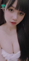 sexyylady : 露脸: 送来一个这样的妹妹服务你,你满意吗???👅 ❤️
Được một em hàng ngon như này massage anh có sướng không??