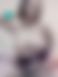 lisa_tong : 💦死庫水誘惑💦
露著臉抓著奶 女上位搖
這樣在你身上搖你受得了嗎?💓