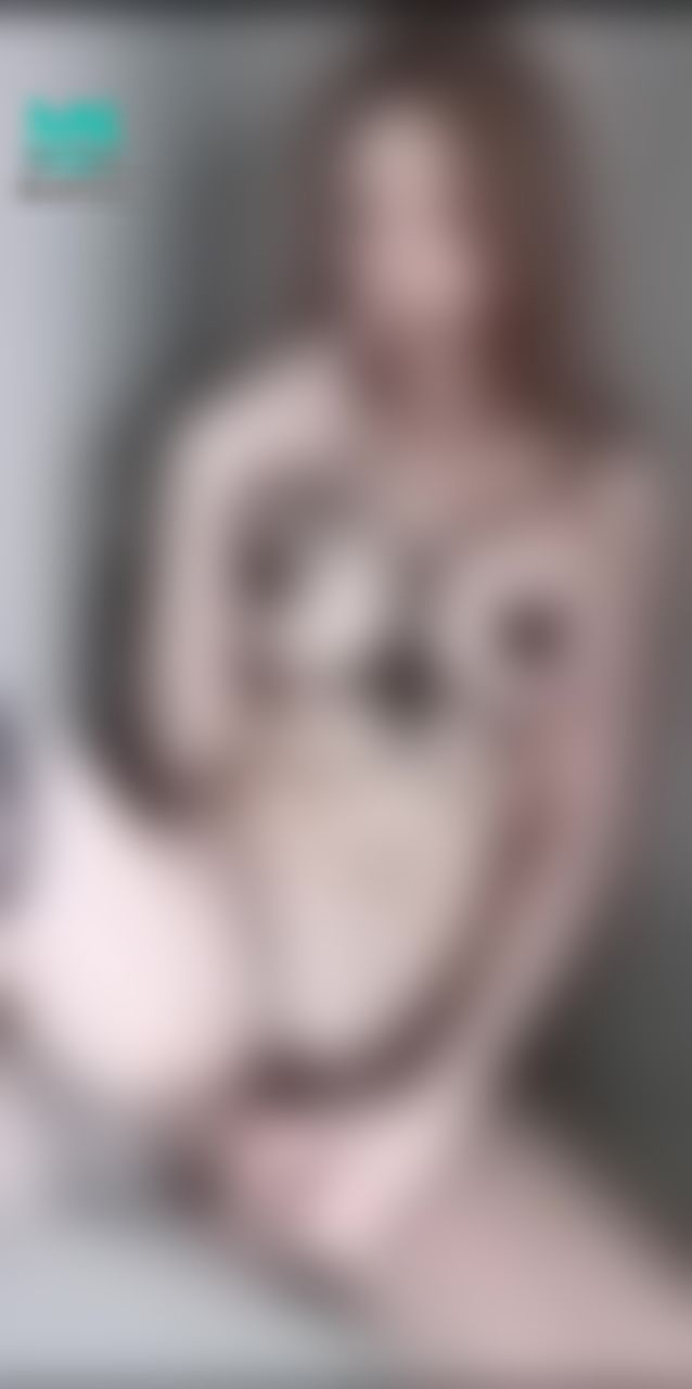 : 必硬，必硬🔞
女優等不及男優的到來，
超誘惑，必解👍

Send me your hard penis 
After watching this，
got reward
😱😱😱😱