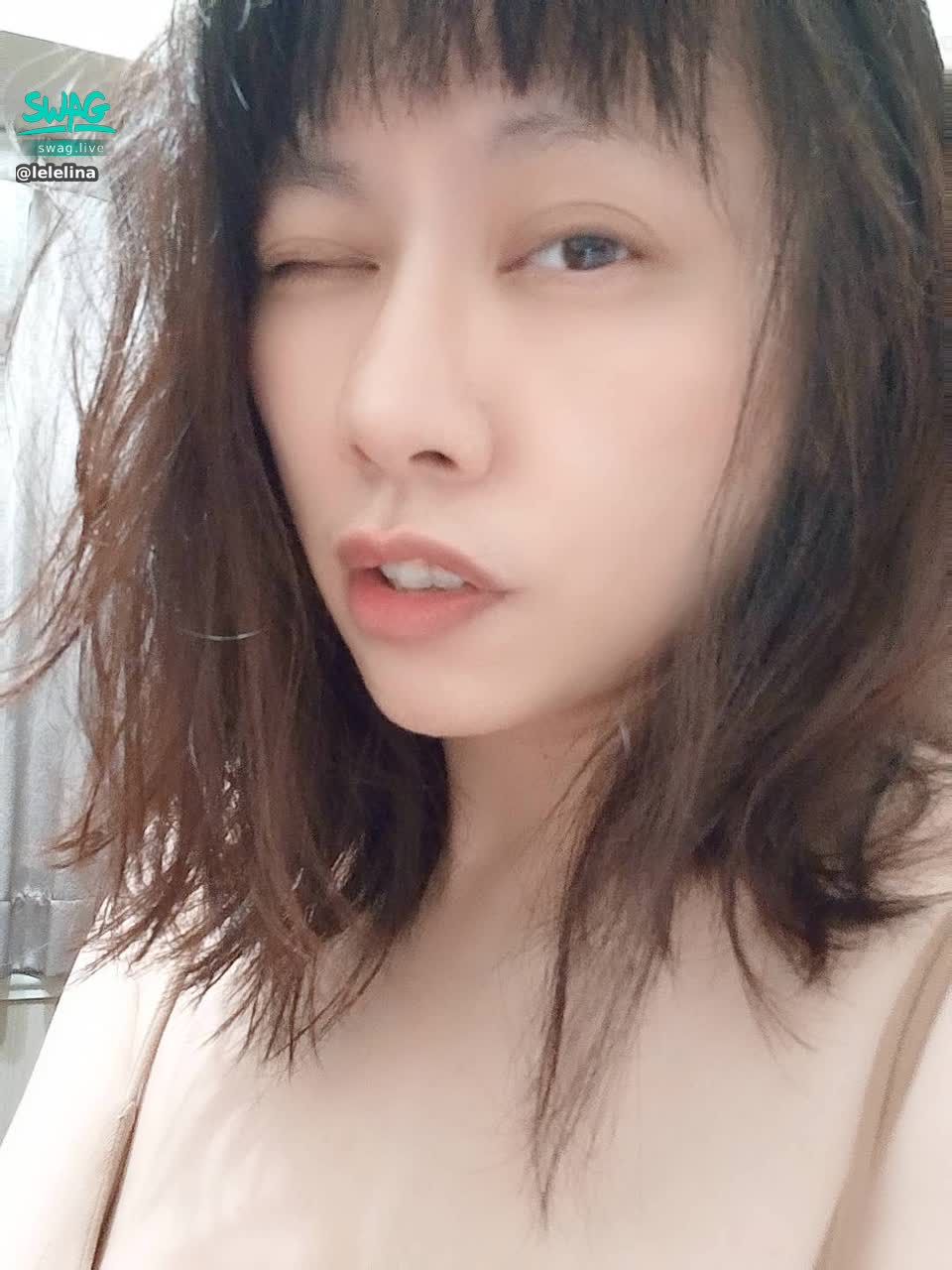  : ❤️ The weather is so hot today...
I have already taken a bath first. ❤️ 