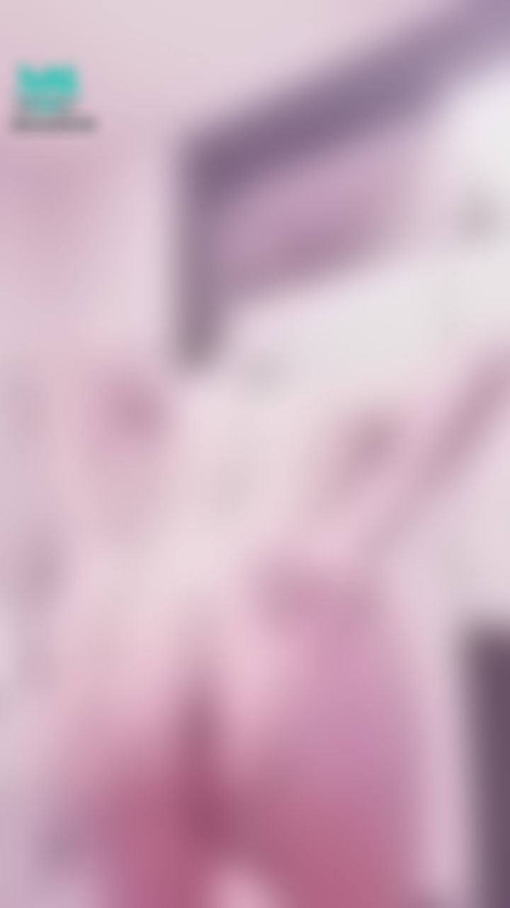 nana_loveu : nana好想從後面被幹🍆好想要💦💦💦
這幾天出差沒有男伴🥺nana快受不了了……….
不能拍太大聲等等被閨密聽到🙈🙈🙈🙈