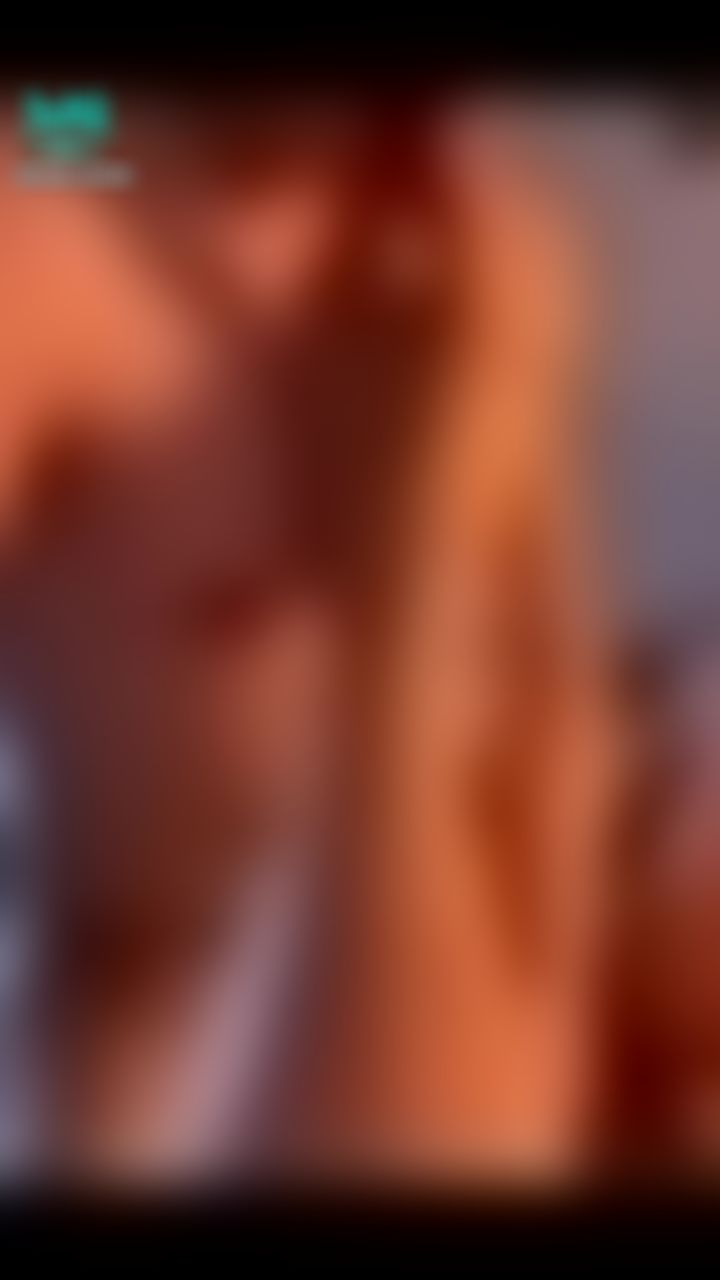nana_loveu : 哥哥喜歡邊舔nana的腳腳邊摩擦豆豆🍆💓🙈
🙈每次這樣都搞的好想被插入💦💦💦
