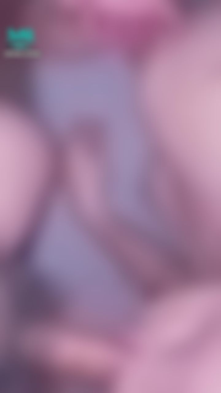nana_loveu : 邊吃邊摸好爽💦哥哥也說好爽🍆🍆🍆
好享受這種感覺💋💋💋