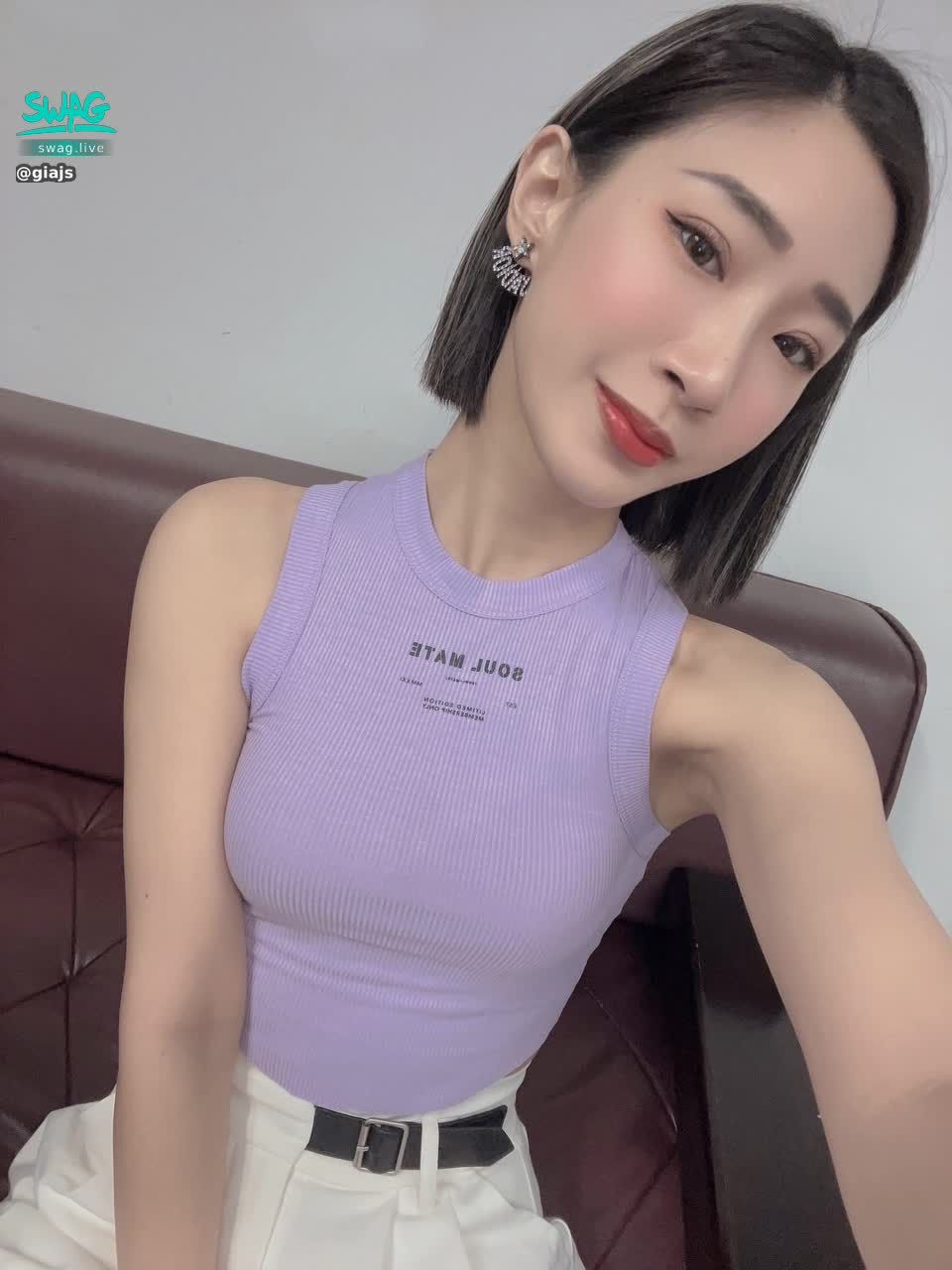 giajs : 連播三天 晚上十點來陪然然吧❤️
#直播預告 #然然 #長腿 #腿控