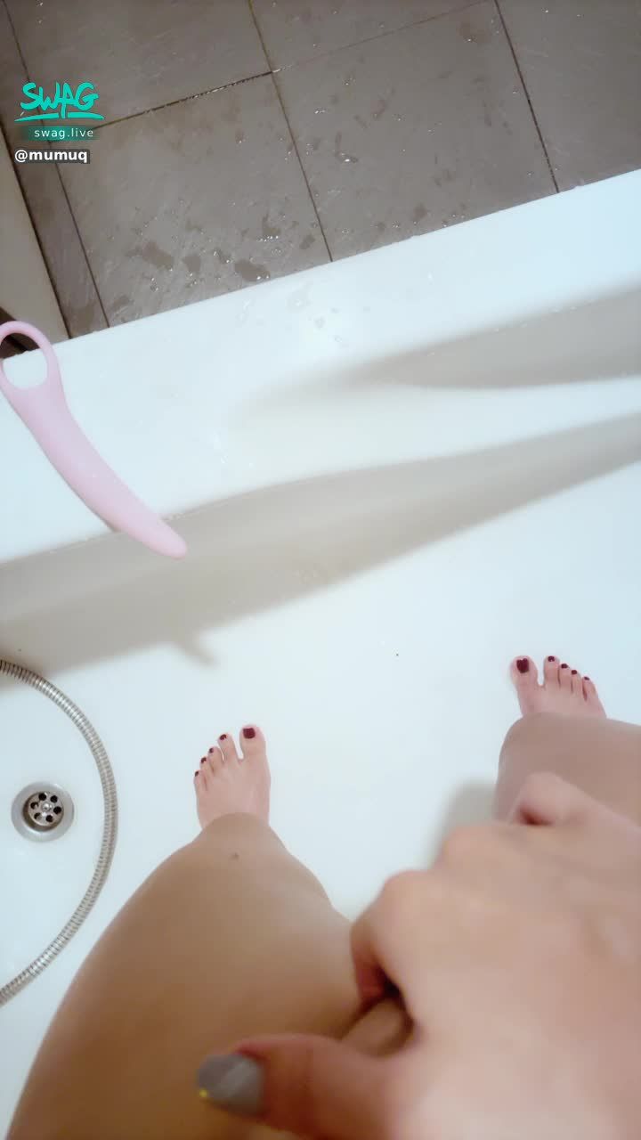  : Hate 😭 Bullying you will torture me 😭😭 After the ass was inserted, it was flooded again. 😫 The current kinky water will still pull the wire than the Si 😰 I want a cock to put out the fire 🫣