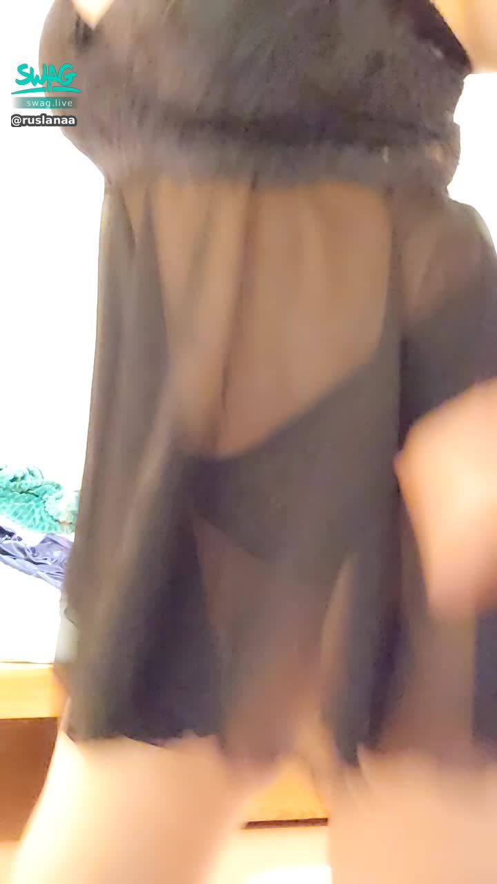 ruslanaa : #shaking my ass# moving dance