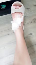 janicee : 魚口高跟鞋👠👠
露出兩趾😍
近拍腳腳💋
可愛路線💓
粉嫩女僕系上衣🎀
緊身牛仔短褲💙
your maid⭐
#長髮 #黑髮 #長腿 #美腿 #高跟鞋 #美足 #短裙 #sexy #短褲 #氣質 #襯衫 #可愛 #露腰 #露趾