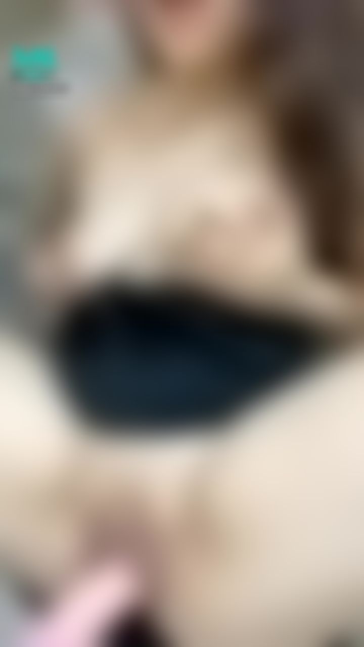 hua_063 : 開腿 炮機抽插❤️❤️乳汁都跑出來了啦🔥🔥上下同時進攻 太爽了

#三點全露#乳汁#美乳#炮機#抽插#騷