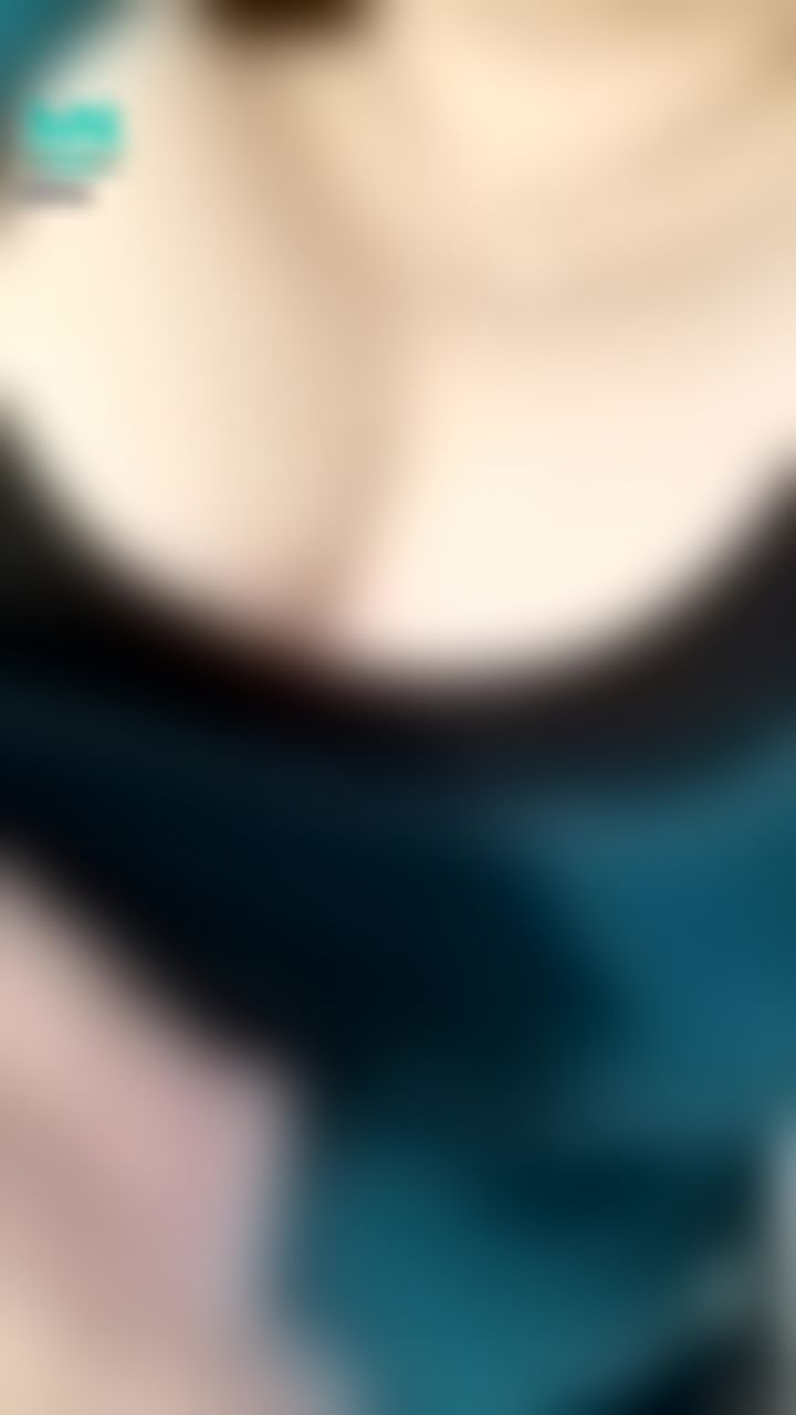  : #bigboobs