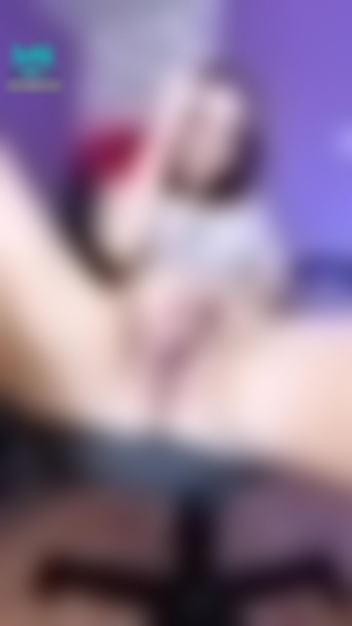 simphonia : Fast pussy masturbation💦🥵