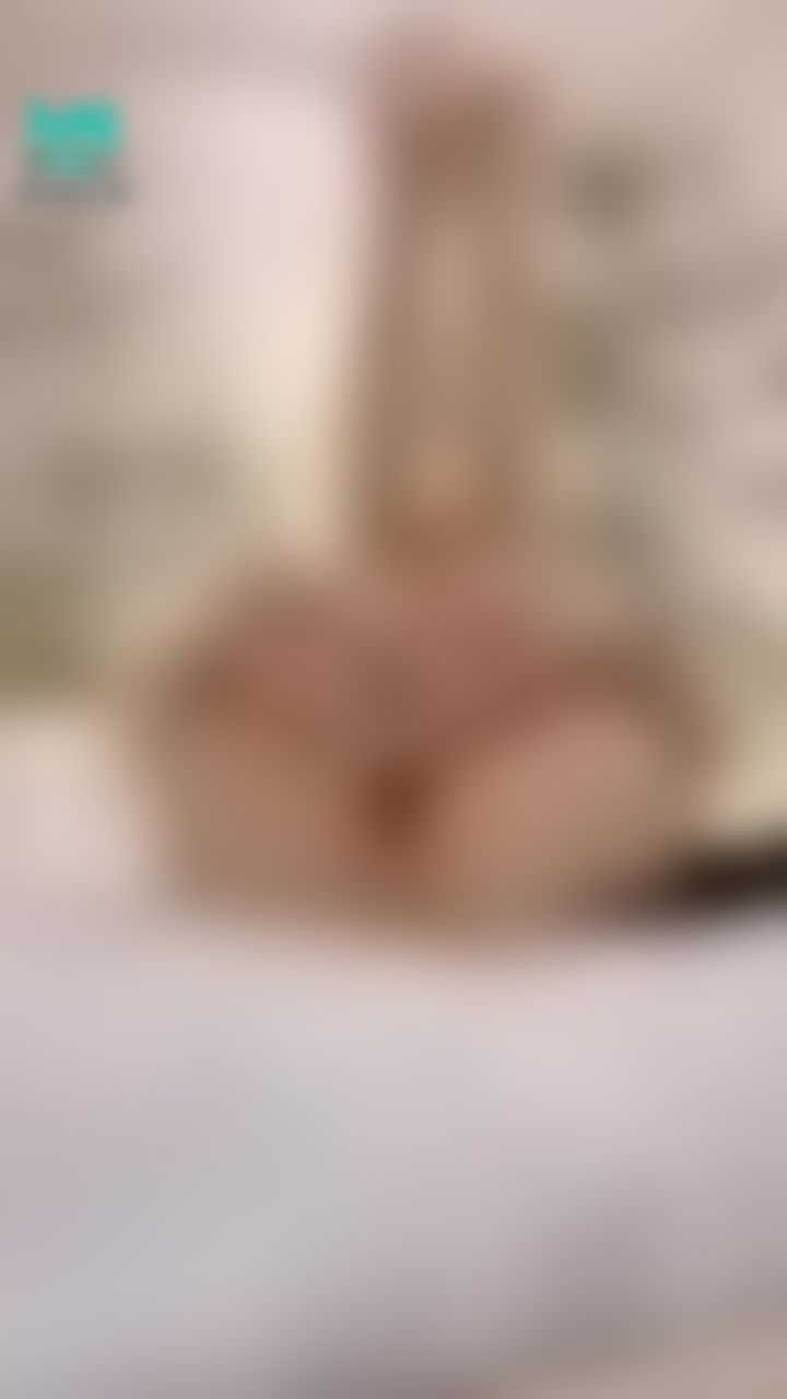 yunibabe : 🔥上週直播現場側錄‼️‼️‼️必解必收藏🙌🏻
整根棒棒插到最底最深處🥴🥴🥴
邊插邊流水👉🏻👌🏻💦整個下半身都濕透了⋯⋯😵

#露點 #粉嫩 #稚嫩
#鮑 #美鮑 #美穴 #白虎 #嫩鮑  #美鮑 #一線肥鮑
#翹臀 #美尻 #翹屁股 
#長腿 #美腿 #腳趾 #腿腿 #腳控 #腿控
#hot #sexy #情色 #誘惑 #淫蕩 #騷 #性感 #呻吟
#白皙 #小隻馬 #優妮 #yuni #yunibabe