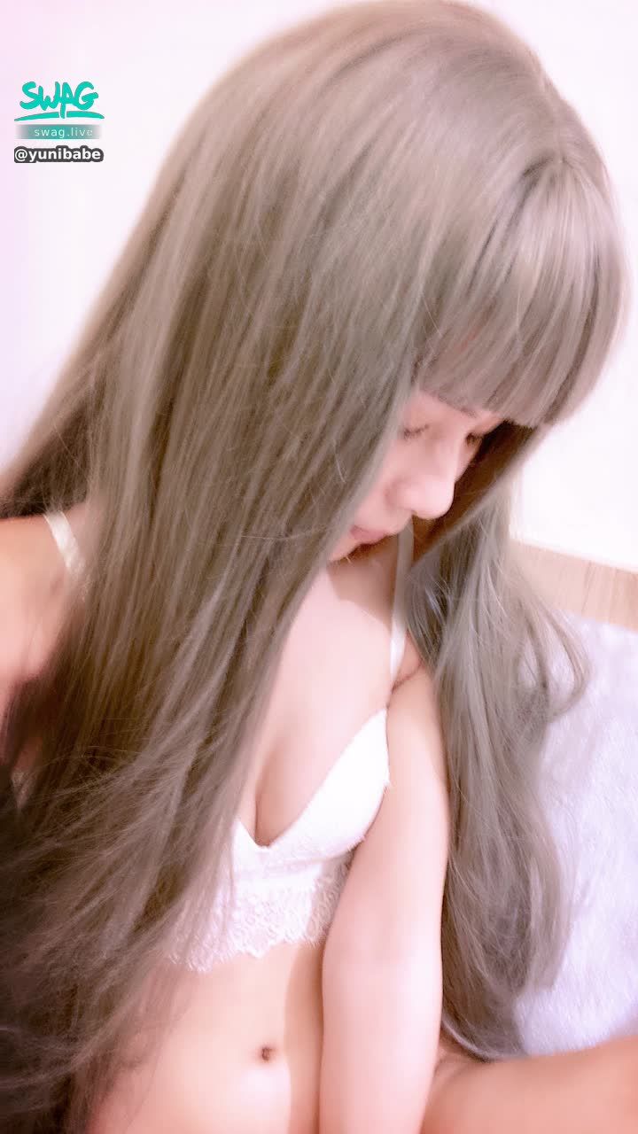 yunibabe : 鑽石女神就是ʏᴜɴɪ ❤️
通關密語一週限用一次❗️快點私訊我問通關密語🤫

#吃飯純約會私訊聊聊
#本週鑽石女神💎 #一個通關密語一週限用一次！
#買鑽最高可享10趴優惠 #買越多送越多😍
#白皙 #小隻馬 #小蠻腰 #優妮 #yuni #yunibabe