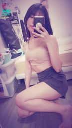 janicee : 順著下乳的形狀摸過去😈😈😈
下胸的弧度💙
露出南半球的內著♥️
裸色系🌹
nude😍
#長髮 #黑髮 #長腿 #美腿 #赤腳 #裸足 #美足 #sexy #氣質 #可愛 #短褲 #鎖骨 #腳趾 #南半球 #內著 #小可愛 #下乳