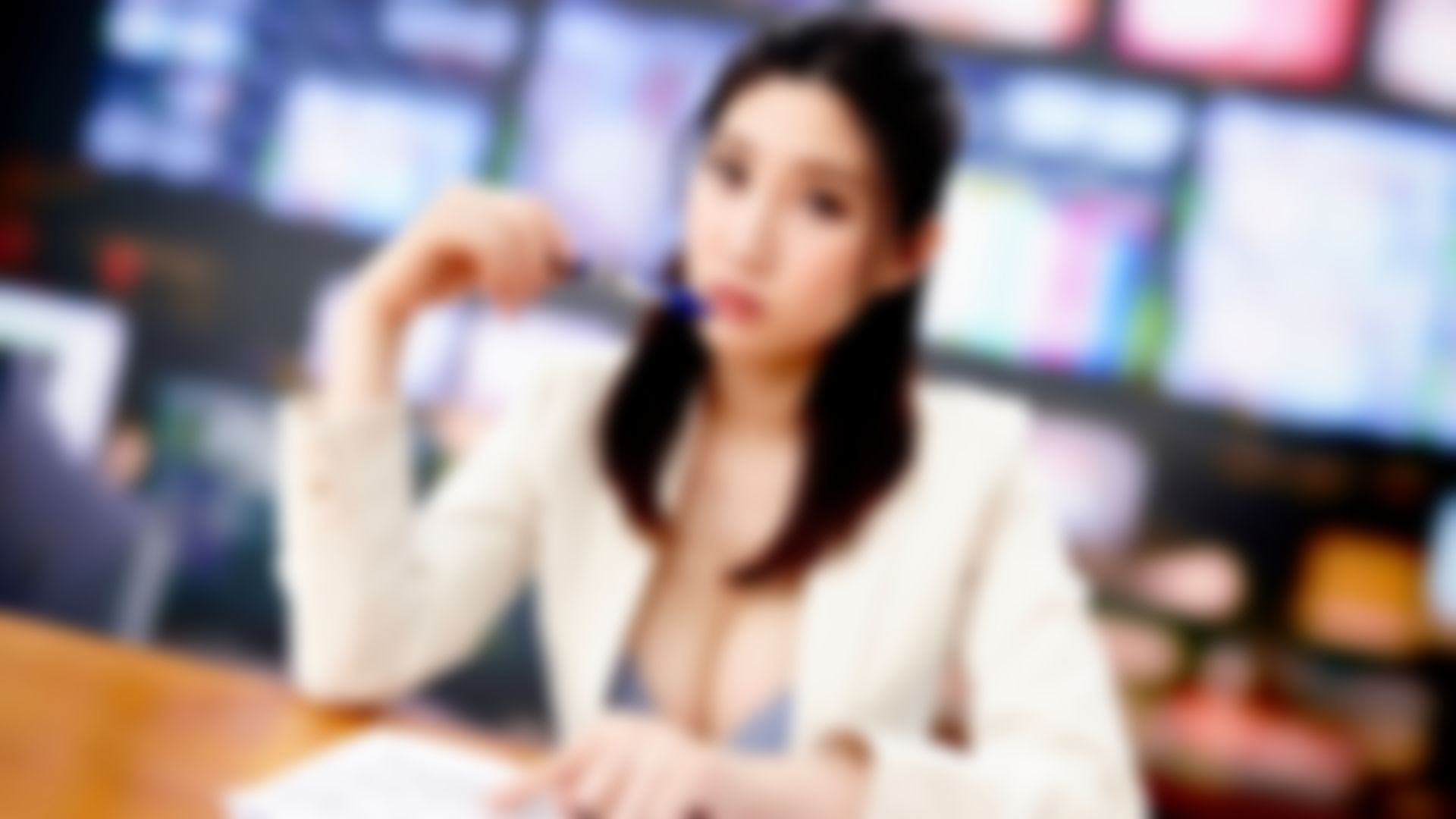 swag : [SWIC-0003] 爆乳主播黎兒 @lierbaby 在新聞播報中被抽插、興奮到高潮，依舊從容完成讀稿任務！｜SWAG 原創影片