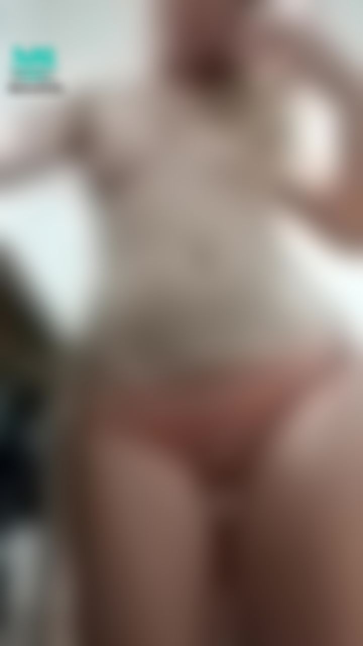 sweetleka : I LOVE TAKE OFF MY PANTIES AND FUCK YOU NOW, I PLAYING WITH MY💋❤🔞 PUSSY
