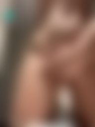 lonelymeow : Wanna lick me? 😜