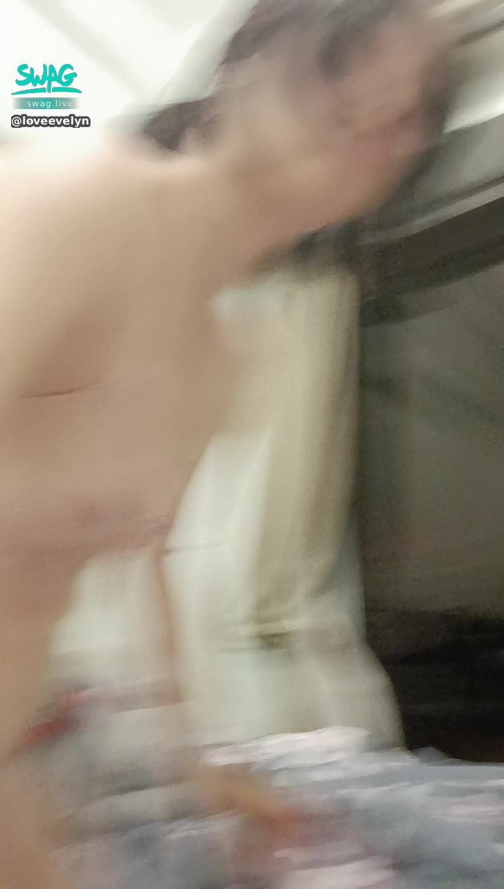  : Wasn't it this time...while spanking
Accidentally exposed x? ? ?