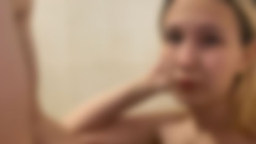 prettynikka : suck cock and bf cum👅🤤