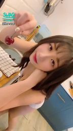 ling_yue : 哥哥我好想把什麼東西放進我的嘴❤️❤️