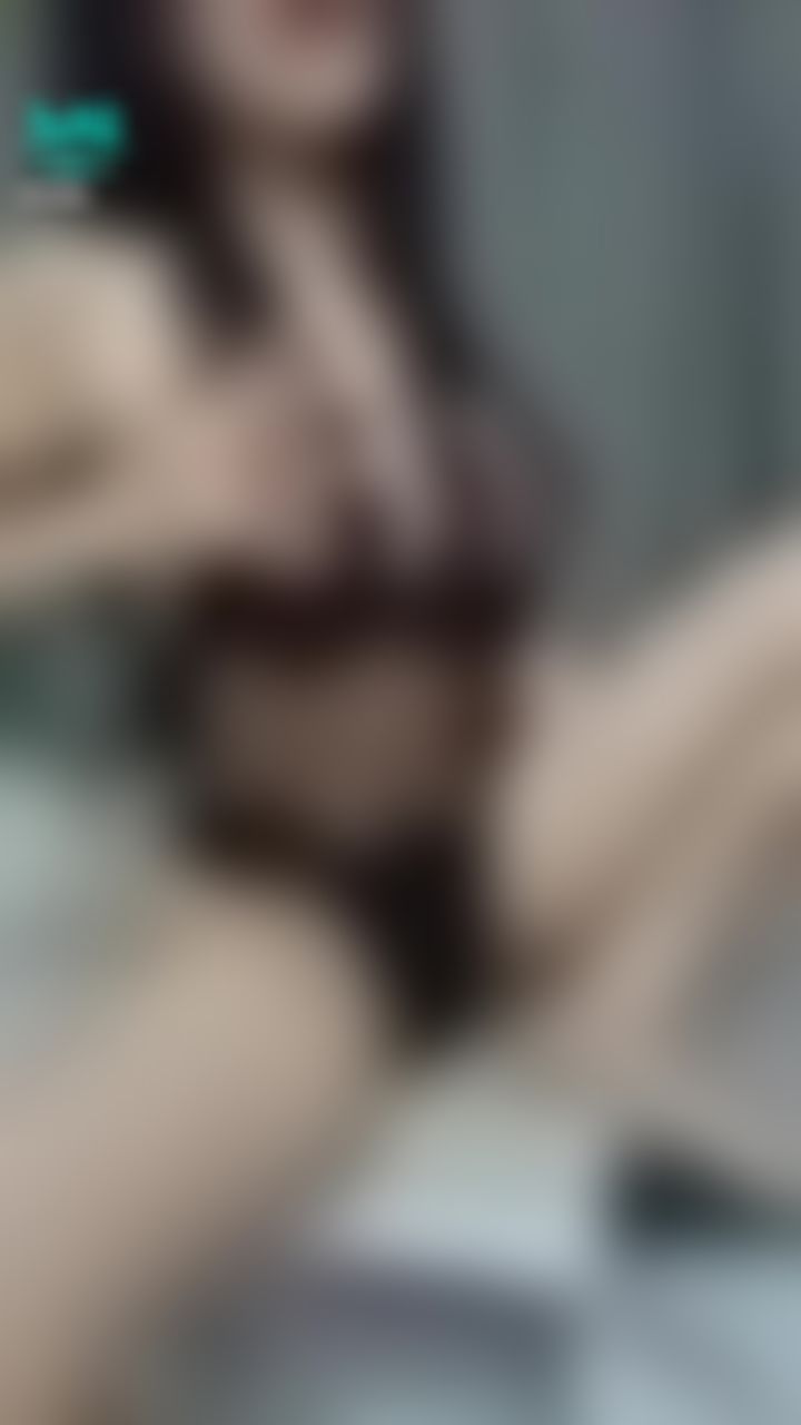 nutty : Dance on a chair like this and spread your legs and show your pussy 🤤👅💦 #sexy #thai girl #pussy