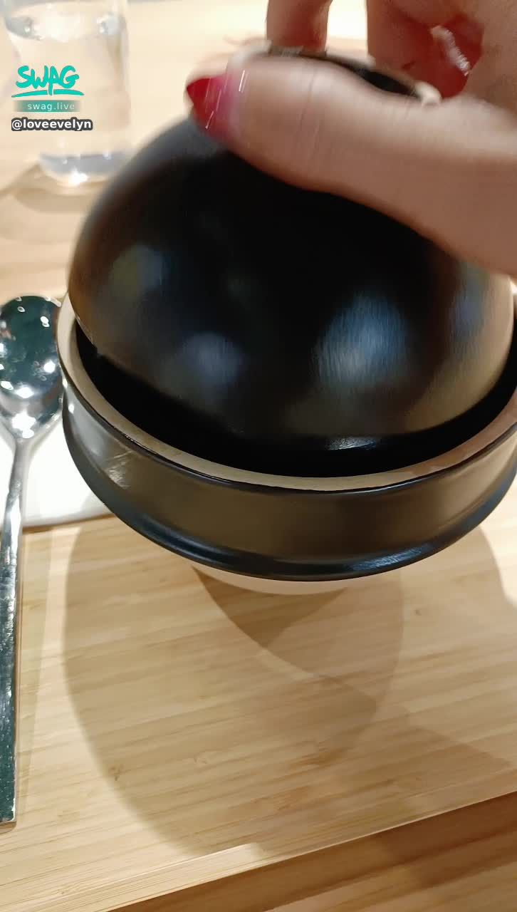 loveevelyn : 等等要看中醫
先溫飽一下吧🫦🫦🫦
這牛肉好粗（吃）內