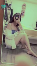 janicee : 肩膀與腳底💓
襯衫下藏不住的性感💙
牛仔布不只是休閒💋
挖空的馬甲😈
sweety💚
#長髮 #黑髮 #sexy #短褲 #氣質 #襯衫 #馬甲 #鎖骨 #深V #低胸 #赤腳 #美腿 #性感 #腳趾 #指甲油 #裸足 #黑框 #粗框 #眼鏡 #挖空 #腳底
