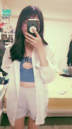 janicee : 掀起短褲一角👀
露出屁股蛋😈
讓人想解開的皮帶設計💖
丹寧馬甲⭐
私訊我「解開」,可以獲得解開胸口釦子的福利影片😈
sexy denim💙
#長髮 #黑髮 #sexy #短褲 #氣質 #襯衫 #馬甲 #鎖骨 #深V #低胸 #赤腳 #美腿 #性感 #腳趾 #指甲油 #裸足 #黑框 #粗框 #眼鏡 #挖空 #美臀