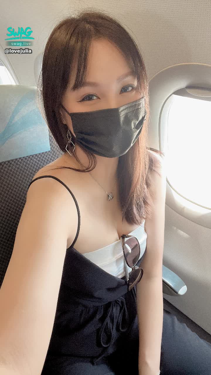  : ✈️✈️✈️✈️

live tonight

After about 22:00

It's a large-scale combat 🥹🥹🥹

Guess where I am today 🥰🥰

