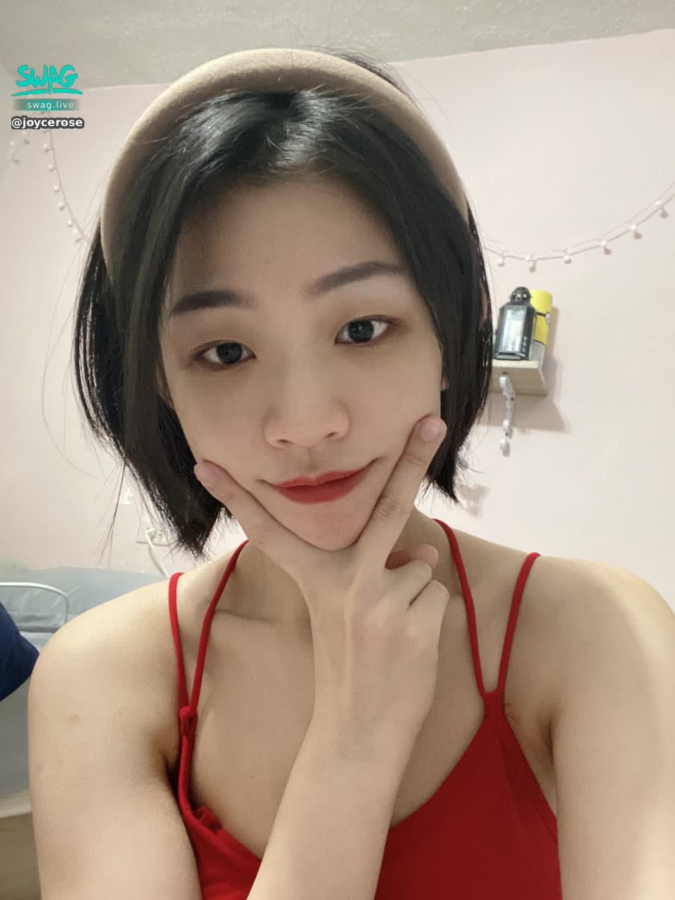 joycerose : 既上次的辦公室系列獲得大量好評，各位還有什麼想看的系列嗎？歡淫私訊我跟我說唷😏

噢對了！還有台北同樂會有人想參加嗎？開放兩位名額
報名截止日7/19唷💜