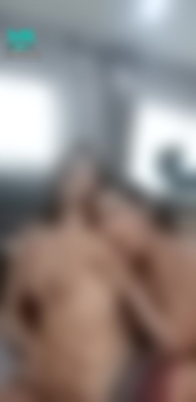 dirtymommy : she's sucking my boobs ohhh