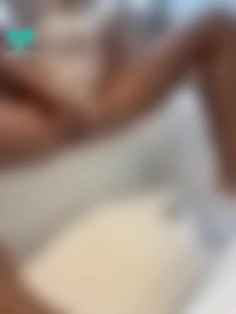 lonelymeow : Longest peeeeeee ever 🍺🍺🍺🍺🍺🍺🍺