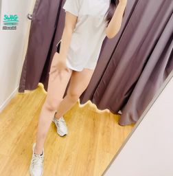 lovesisi : ㊙️情色更衣室大冒險㊙️他要我穿白色運動T裡面不准穿內衣看激凸🫣