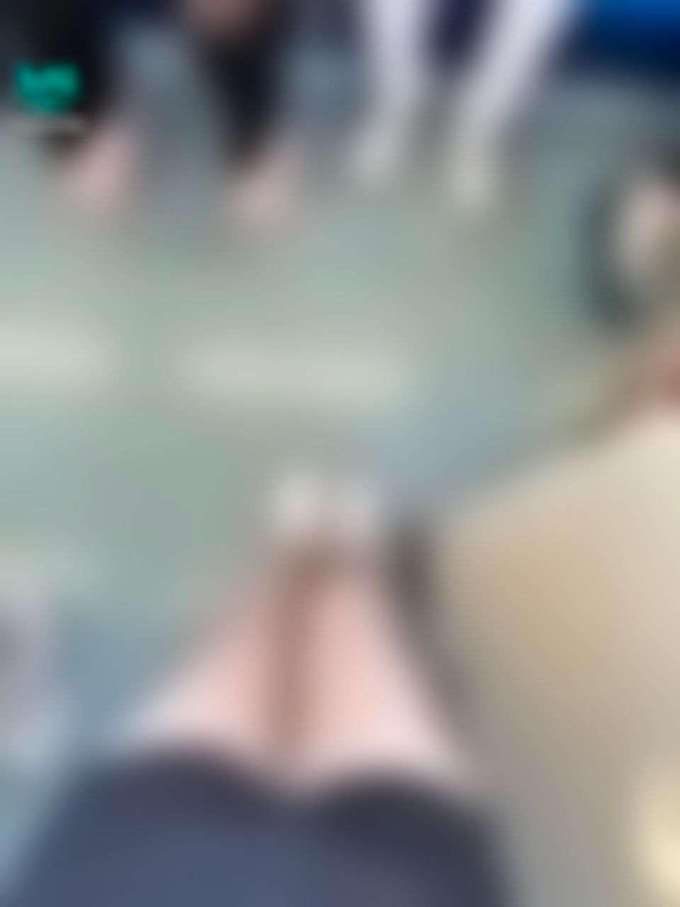 joycerose : 要去一個久違的地方了～～猜猜看是哪兒😁