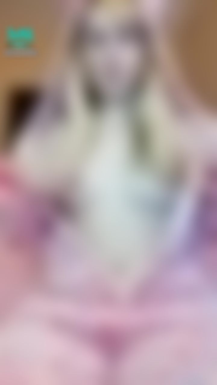 sweetleka : YOUR SWEET GIRL HERE GET NAKED🍒😁🍑🔞💦 PUSSU SWEET WET AND HAIRY😻🔞😻🔞 SEE HOW I TOUCHING IT