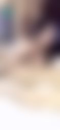 kathyicup : 撒嬌完往下爬到大腿中間趴著乖乖舔肉棒🔞從軟舔到硬😈身體和巨乳也一直磨蹭他的大腿⋯他說都快要被我舔射了👅💦🍆
#吃肉棒 #舔屌 #露臉 #爆乳 #巨乳 #露點 #肉感 #大腿 #淫女 #痴女