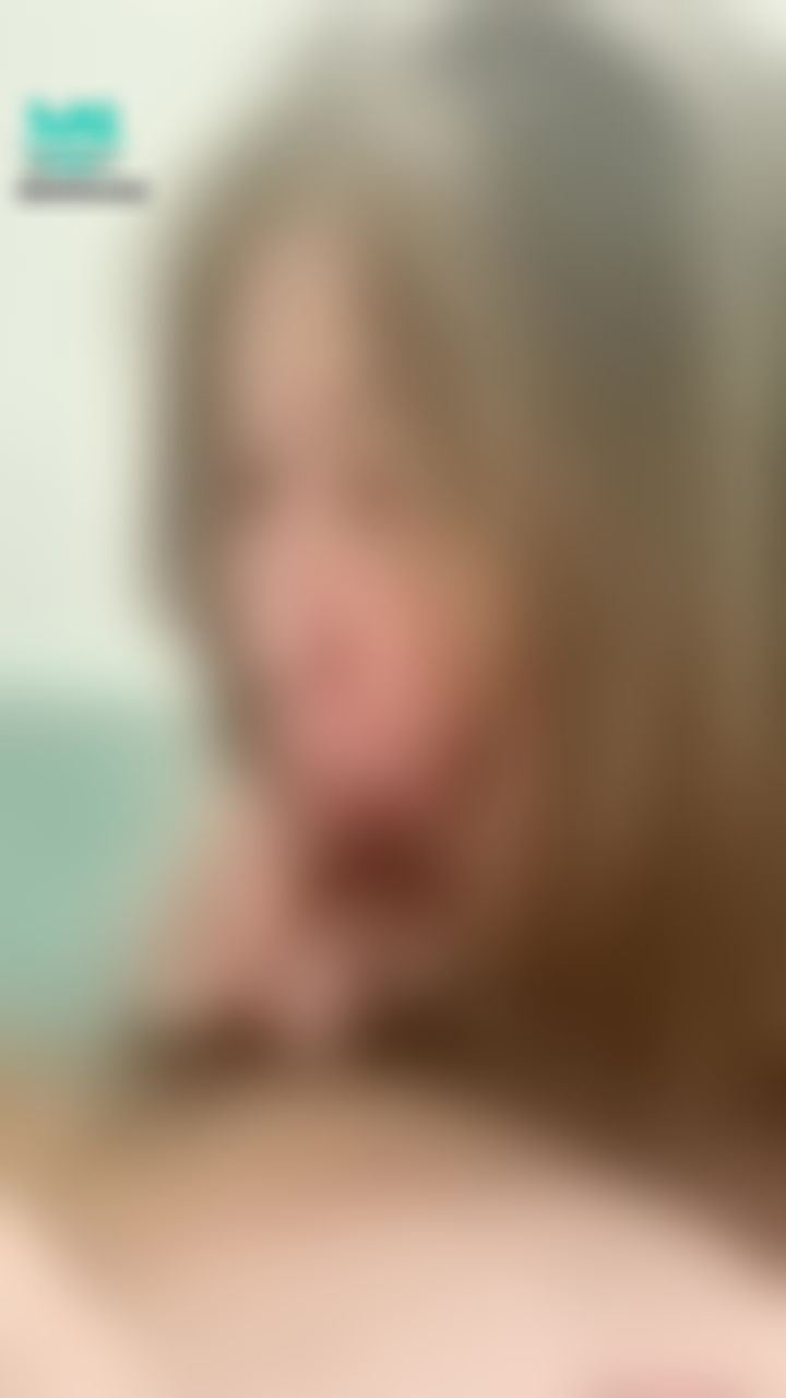 kristinexoxo : 哥哥說想愛愛先吹吹 等下幹壞我 #阿嘿顏