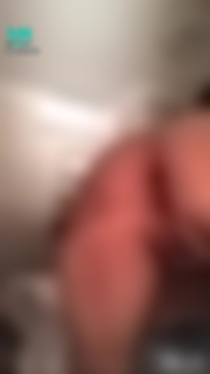 j**********a : 哥哥你不想動那就我自己來，快點打人家的屁股嘛好想要被你幹🫦