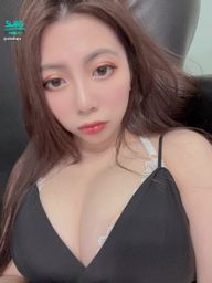 stellajs : 今天內衣太好看惹🥰🥰近距離讓你們看👀
#葡萄 #奶 #大奶 #日常 #私訊葡萄要福利 #私訊可以解鎖私藏片喔