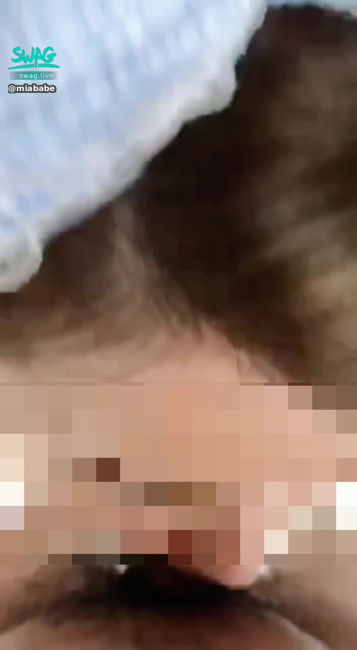 miababe : 让主人忍不住口爆了💥💥射到米米的嘴巴满嘴都是主人的精液💦💦💦💦看来主人抵挡不了色色的米米🔞🔞🔞🔞😍😍😍