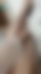 loveevelyn : 在家看電視就是要穿成這樣呀~~誰自己在家在穿內衣褲的啊?🤤🤤🤤