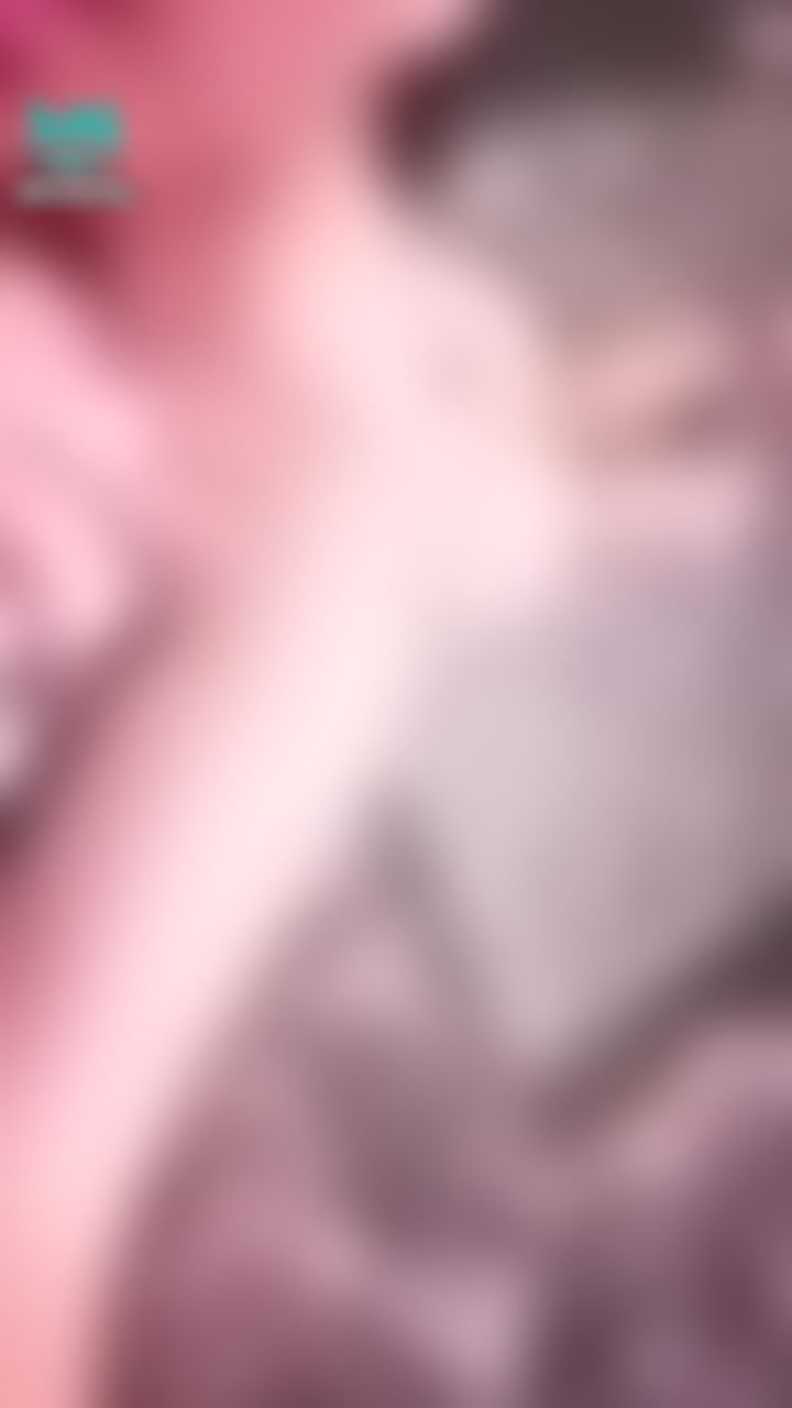  : 晶瑩剔透的水裡脫光光❤️